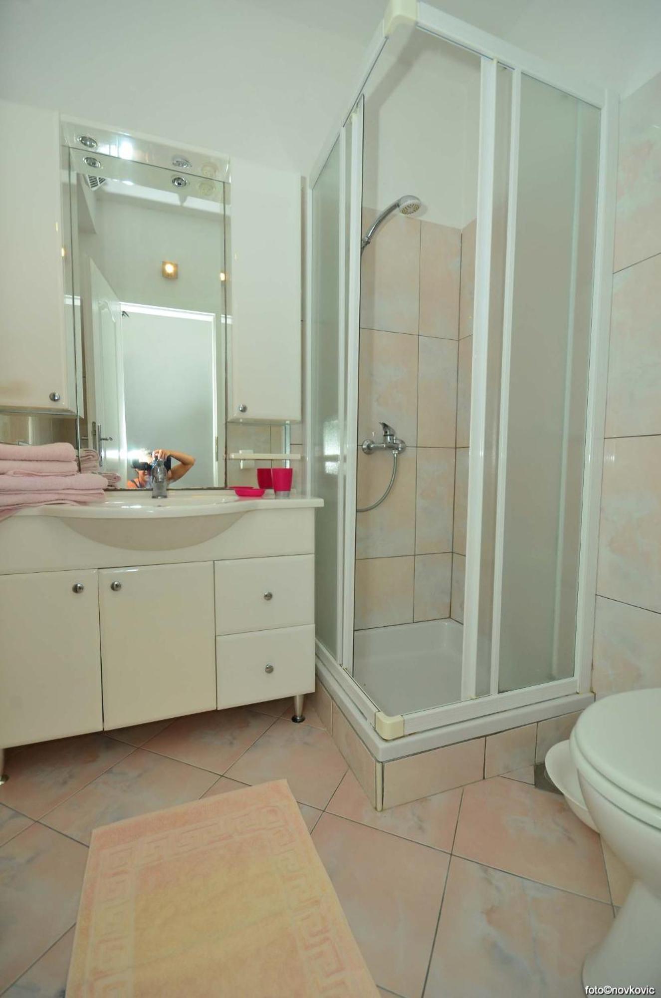 Apartments Fani Kanun Bol Luaran gambar